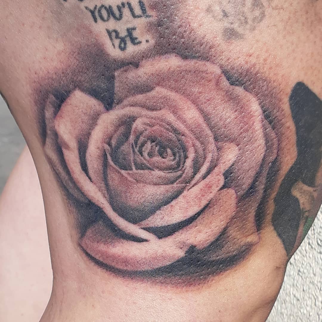 Knee Rose â€” Clay Walker Tattoo